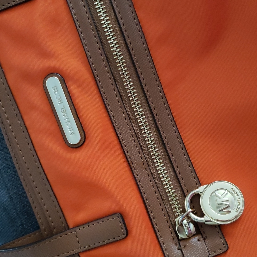 Michael kors orange handbag